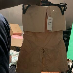 Nordstrom rack Shapewear Beige Light Tan High Waist Thigh Shaper Slimming Large